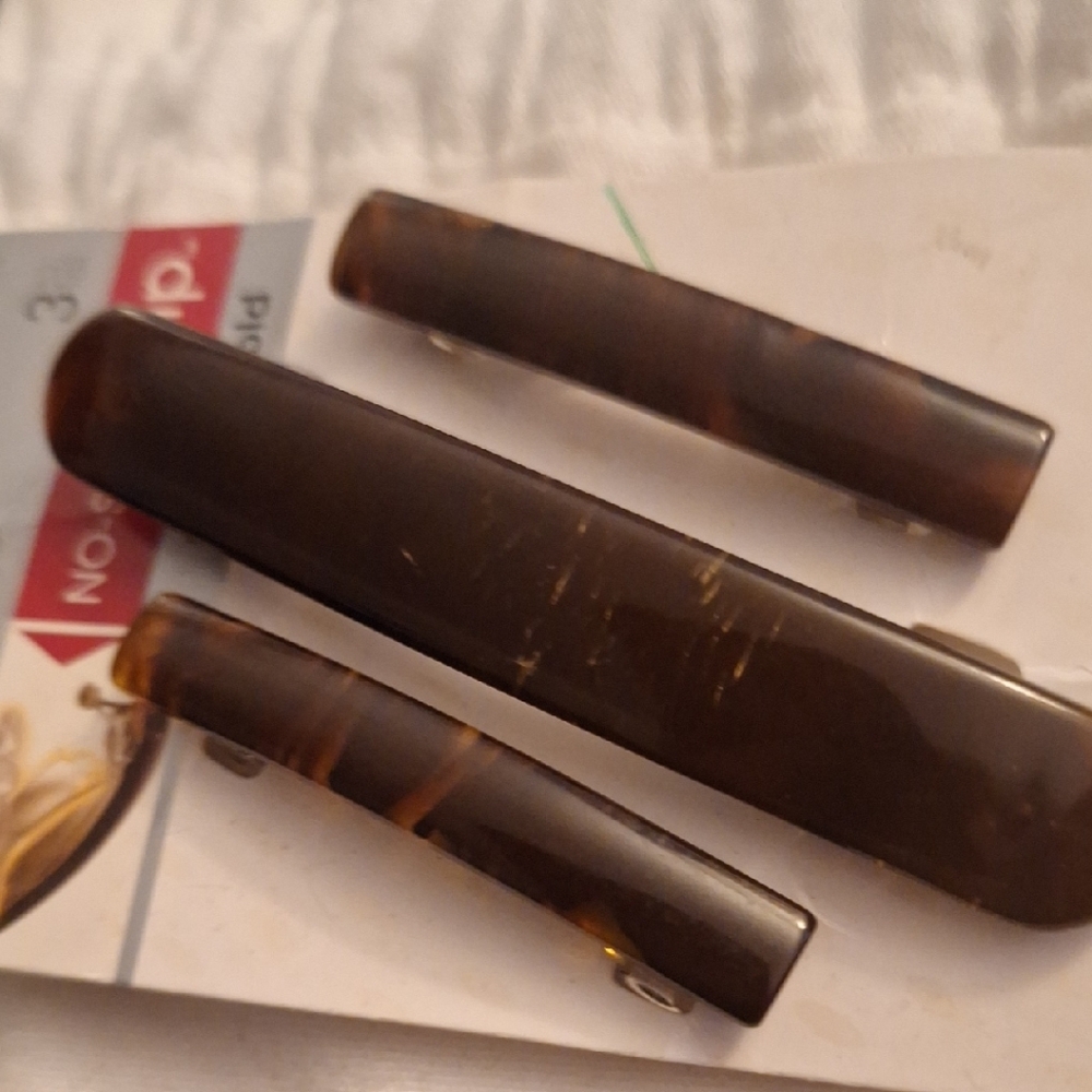 Scunci No-Slip Hair Clips - Brown - Picture 3 of 3